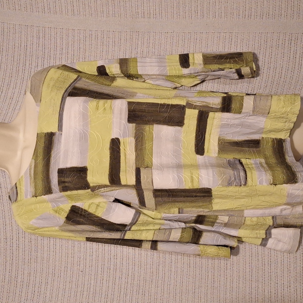 2 size large womens tops